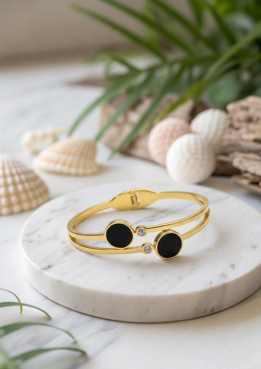 The Midnight Eclipse