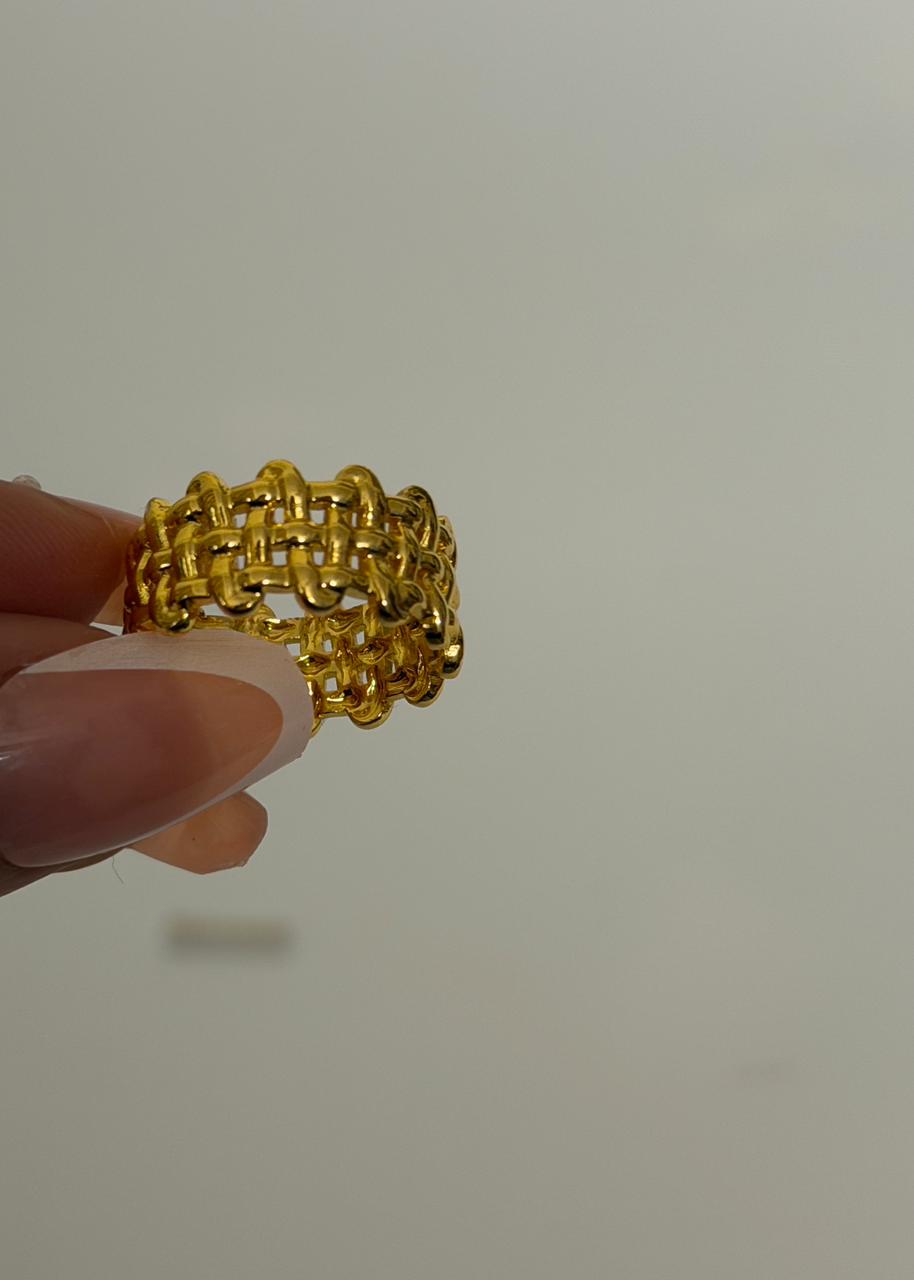TIMELESS KNOT RING