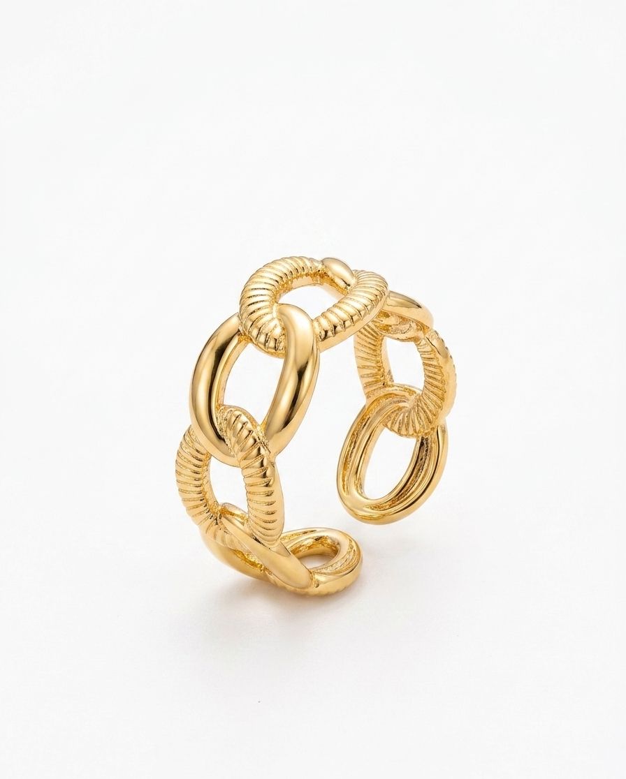 GOLDEN MUSE RING