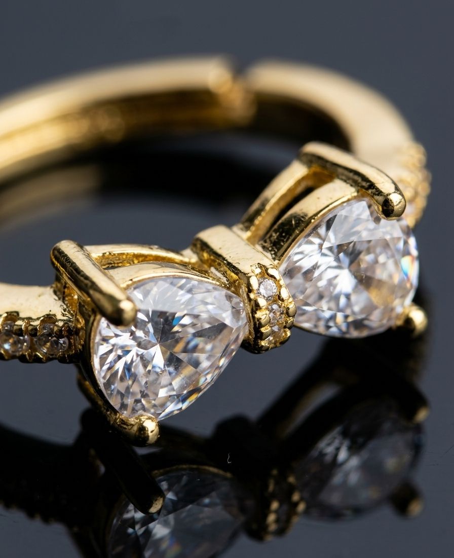 MAJESTY ORBIT RING