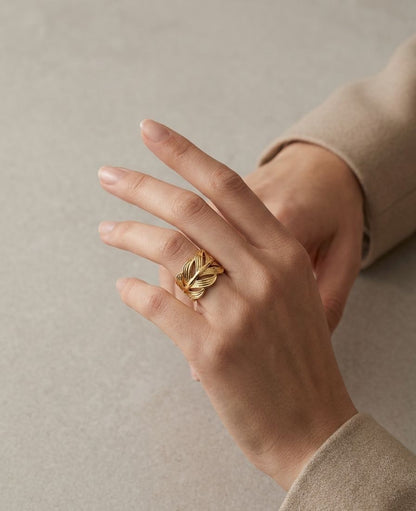 LUXE LINK RING